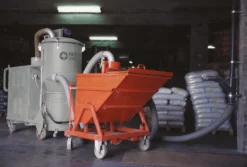 Aspiradora industrial trifásica Nilfisk 3997 W - imagen 2